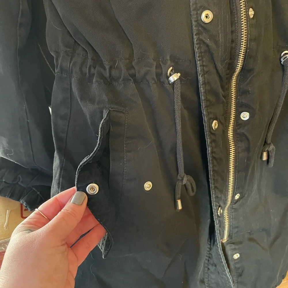 H&M Divided | Black Padded Parka Jacket with Hood | Size 8 - Picture 9 of 12